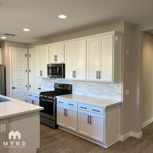 7050 E Ainsley May Way in Scottsdale, AZ - Building Photo - Building Photo