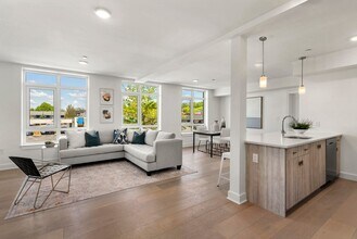 917 Bennington St in Boston, MA - Building Photo - Building Photo