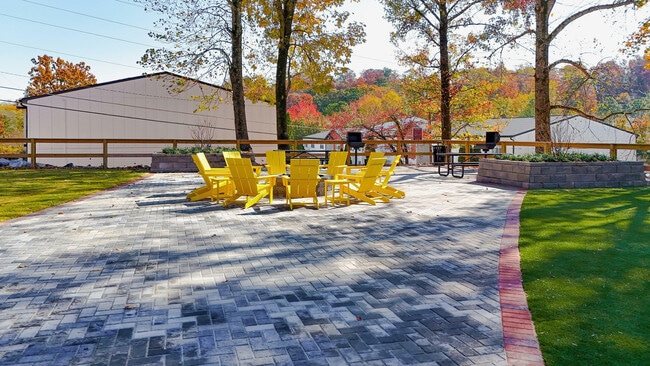 Cadence at Bluff Park in Hoover, AL - Building Photo - Building Photo