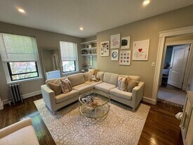 64 Queensberry St, Unit 201A in Boston, MA - Building Photo