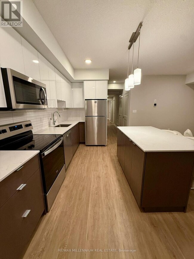 708 Woolwich St in Guelph, ON - Building Photo - Building Photo