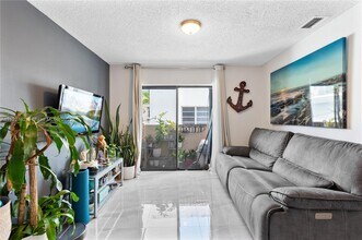 7915 Harding Ave in Miami Beach, FL - Building Photo - Building Photo