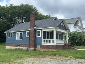 160 20th St NE in Cleveland, TN - Building Photo - Building Photo