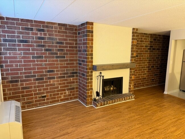 2235 N Halsted St, Unit 2 F in Chicago, IL - Building Photo - Building Photo