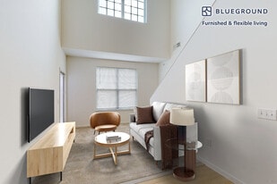 1700 E 5th St in Huntington Station, NY - Building Photo