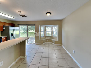 6214 Kiteridge Dr in Lithia, FL - Building Photo - Building Photo