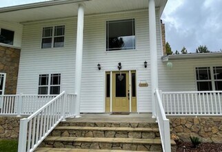 179 Parker Ln in Eastaboga, AL - Building Photo - Building Photo