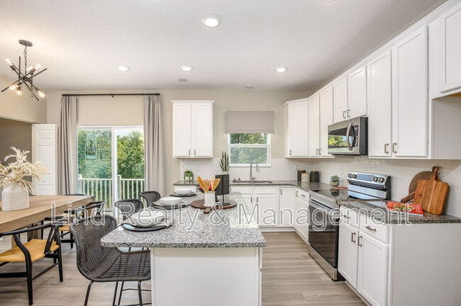 3319 Penny Cove Dr in Jacksonville, FL - Foto de edificio - Building Photo