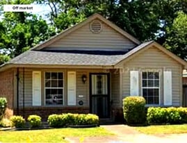 541 Shady Grove E in Hernando, MS - Building Photo