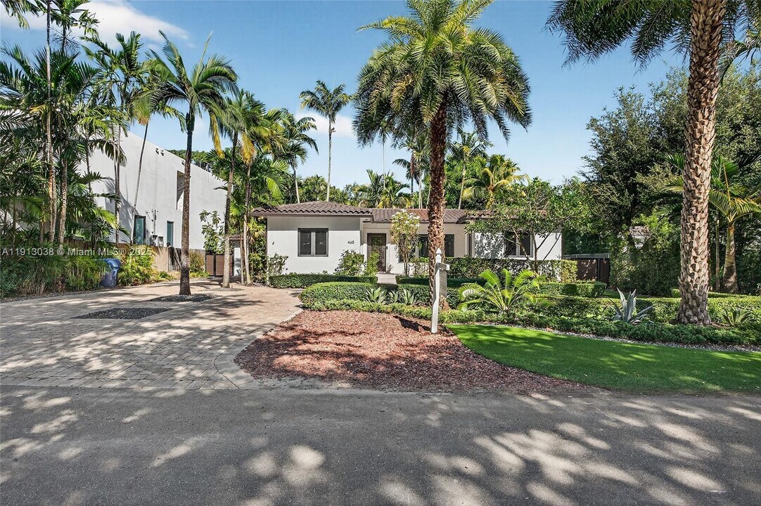 465 NE 52nd St in Miami, FL - Building Photo