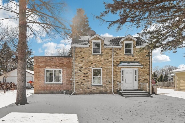 property at 5315 73rd St