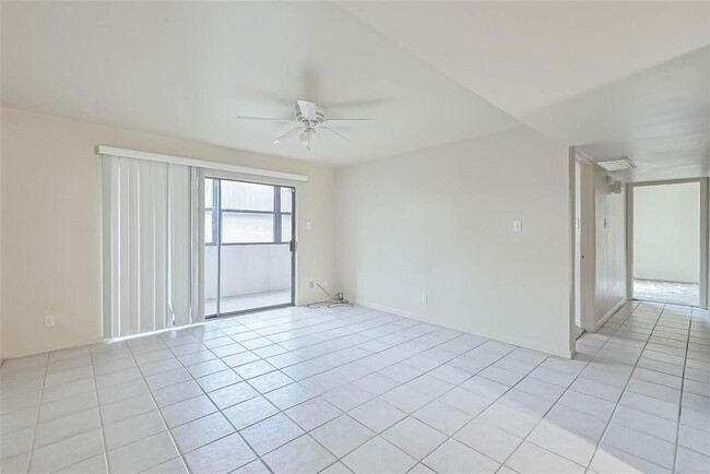 property at 3045 Walnut Bend Ln