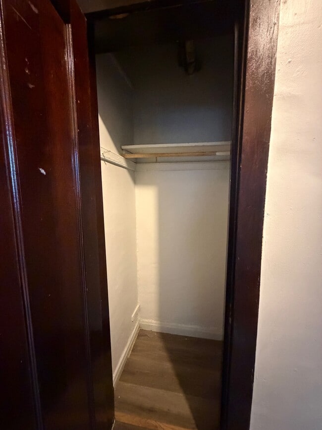 3222 N Karlov Ave, Unit B in Chicago, IL - Building Photo - Building Photo