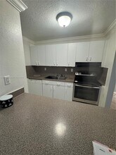 4670 W 13th Ln in Hialeah, FL - Building Photo - Building Photo