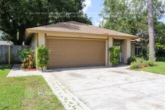 2732 Wiltshire Ave in Palm Harbor, FL - Building Photo - Building Photo