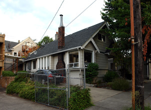 Velo and Ray in Seattle, WA - Building Photo - Building Photo