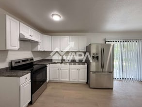 4351 Sun Vista Ln in San Antonio, TX - Building Photo - Building Photo