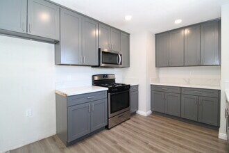 17307 Newmont Ave in Lancaster, CA - Building Photo - Building Photo