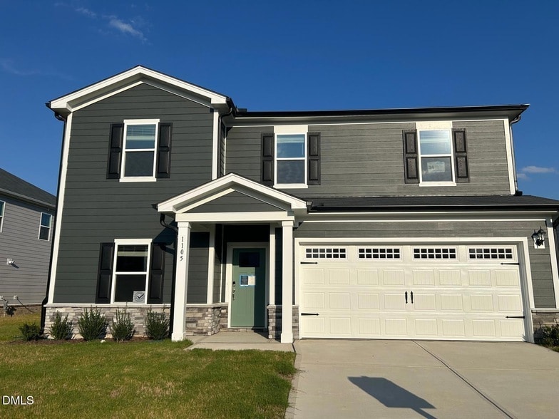 1105 Landen Crk Ln in Zebulon, NC - Building Photo