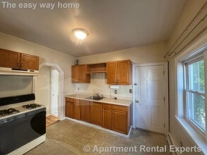 71 Winchester St in Medford, MA - Building Photo - Building Photo