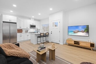 6409 Richard St in San Diego, CA - Building Photo - Building Photo