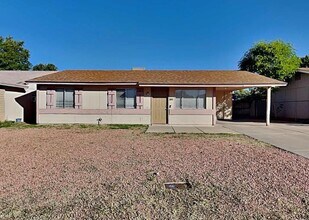 7123 W Flower St in Phoenix, AZ - Building Photo - Building Photo