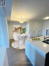 5158 Zionkate Ln in Mississauga, ON - Building Photo - Building Photo