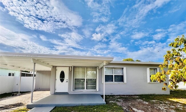 property at 3501 SW 41st St