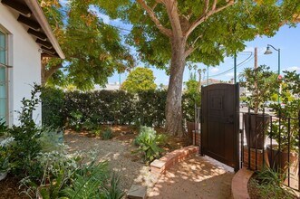 116 W Yanonali St in Santa Barbara, CA - Building Photo - Building Photo