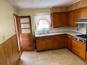 421 Hamilton St, Unit 1 in Harrison, NJ - Building Photo - Building Photo