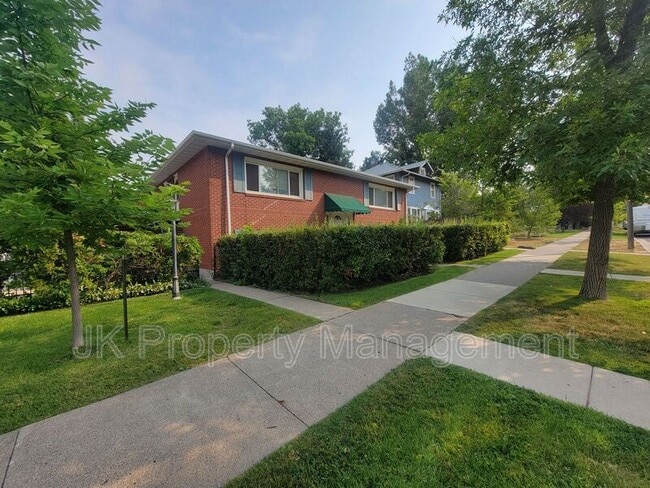 property at 1305 2nd Ave N