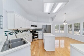 15010 Leila Oaks Ln in Houston, TX - Building Photo - Building Photo