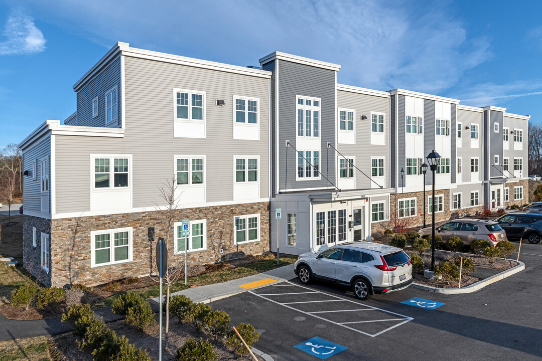 Brookside Terrace in East Greenwich, RI - Building Photo