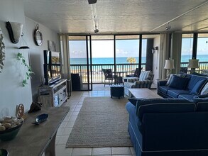 4141 Ocean Dr in Vero Beach, FL - Building Photo - Building Photo