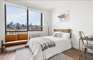 9 Homestead Pl in Jersey City, NJ - Building Photo