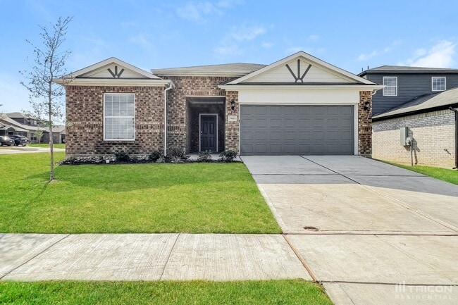 property at 1903 Belmont Dr