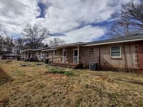 4470 White House Pky in Warm Springs, GA - Building Photo - Building Photo