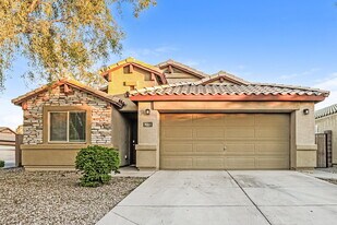 8822 W Pioneer St in Tolleson, AZ - Building Photo