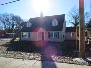 1404 Maple St in Carrollton, GA - Building Photo - Building Photo