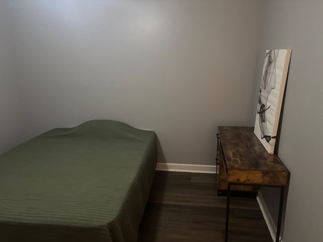 1624 N Cherry St in Winston-Salem, NC - Foto de edificio - Building Photo