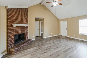 2570 Appling Glen Dr in Memphis, TN - Building Photo - Building Photo