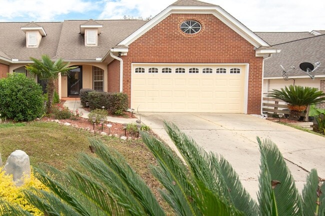 1216 Landings Loop in Tallahassee, FL - Foto de edificio - Building Photo