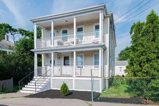 23 Harrington Ave in Quincy, MA - Building Photo - Building Photo