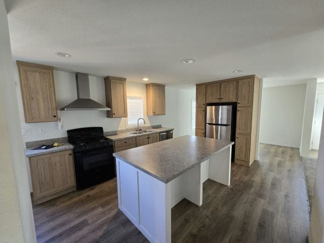 6105 E Sahara Ave in Las Vegas, NV - Building Photo - Building Photo