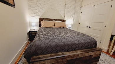 722 Commerce St in Lynchburg, VA - Foto de edificio - Building Photo