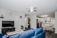 92 Venita Dr, Unit Private Rom