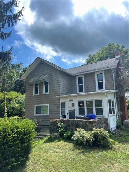 property at 512 Elm St