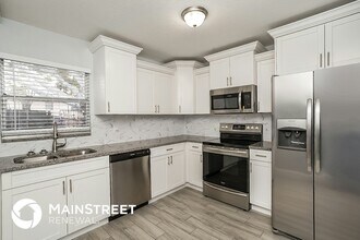 12038 134th Pl N in Largo, FL - Building Photo - Building Photo