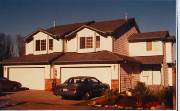 14430 40th Ave W in Lynnwood, WA - Building Photo