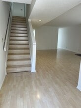 402 S Garfield Ave in Alhambra, CA - Building Photo - Building Photo